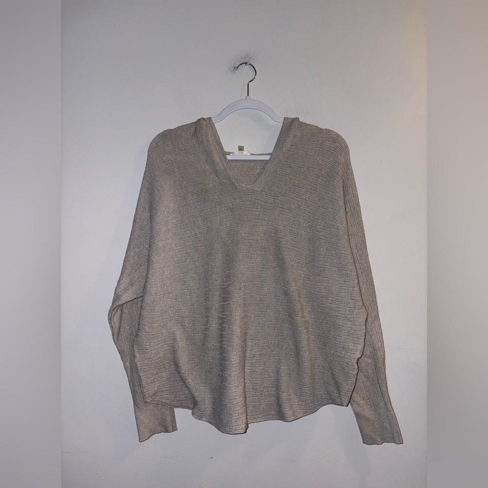 Milano — Grey Hooded Sweater